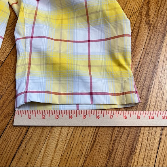 Nike Golf Tour Performance Plaid Yellow Red White Shorts Women's Size 8 - 33x13 - Picture 7 of 10